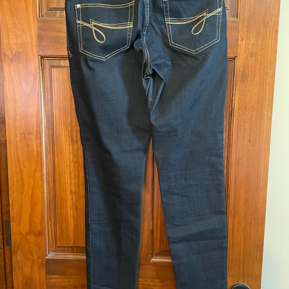 3 Pairs Jordache Sz 8 Skinny Jeans.. Bundle and save. - Picture 9 of 9